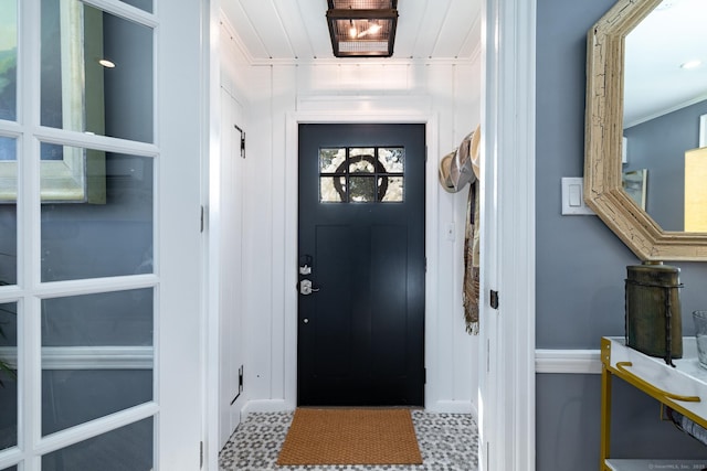 32 Holcomb St, West Haven, CT 06516 - view of foyer