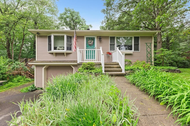 161 Jockey Hollow Rd, Monroe, CT 06468 - view of front of home with asphalt driveway