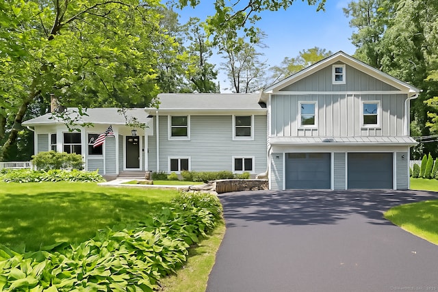 442 Pepper Ridge Rd, Stamford, CT 06905 - photo 1