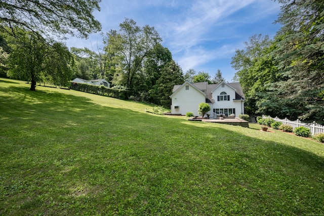 348 State Route 39, New Fairfield, CT 06812 - view of yard with a patio