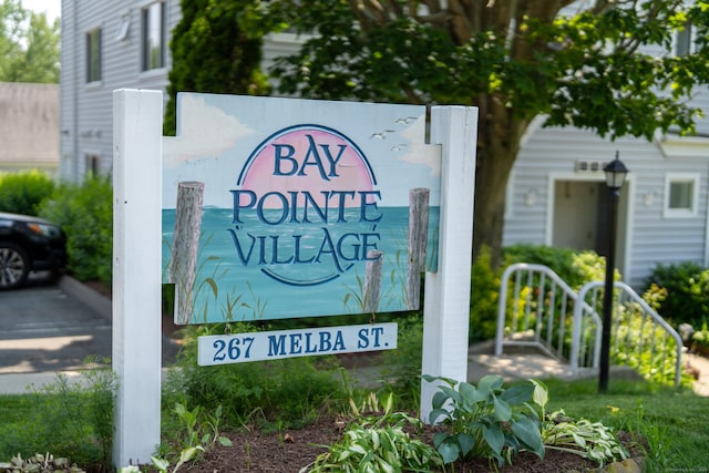 267 Melba St Apt B13, Milford, CT 06460 - view of community sign