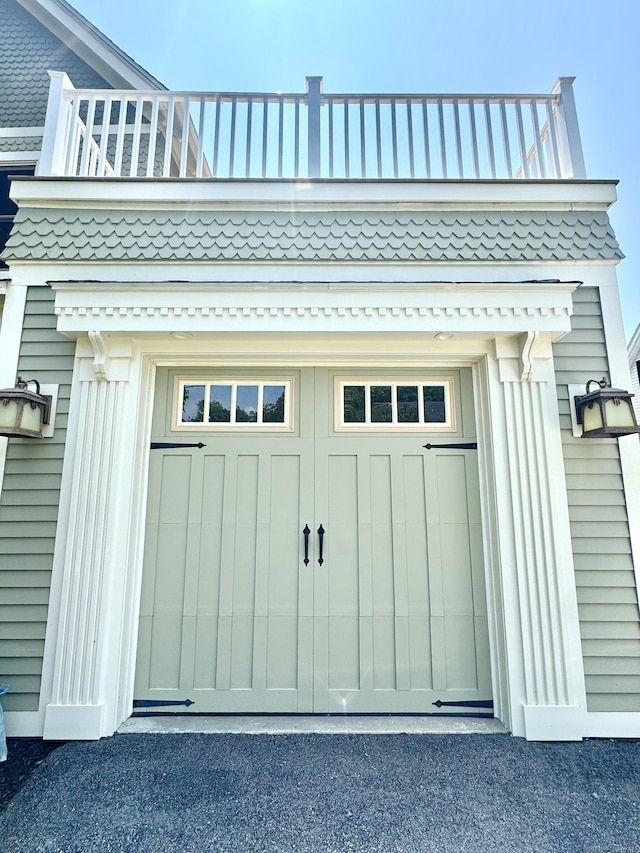 19 Prospect Hill Rd, Groton, CT 06340 - view of garage