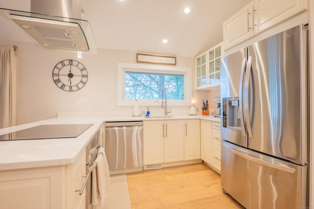 158 Stadley Rough Rd, Danbury, CT 06811 - kitchen with stainless steel appliances, light wood-style flooring, range hood, recessed lighting, and a peninsula