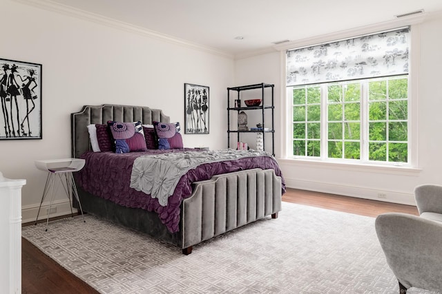 474 Ponus Rdg, New Canaan, CT 06840 - bedroom featuring wood finished floors and crown molding