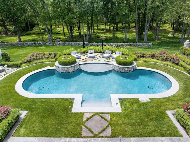 474 Ponus Rdg, New Canaan, CT 06840 - view of swimming pool featuring a yard