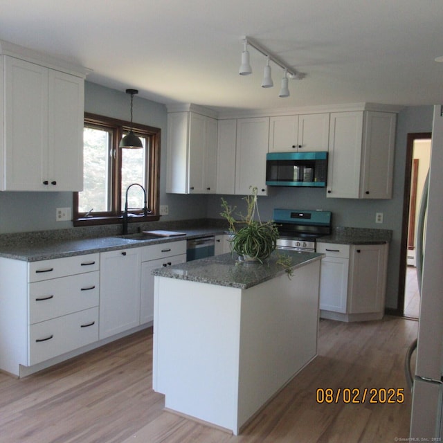 155 Melinda Ln, Bristol, CT 06010 - photo 36