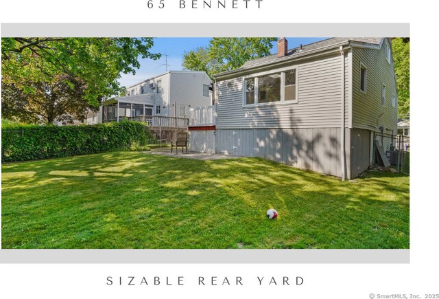65 Bennett St, Fairfield, CT 06825 - view of yard with a patio