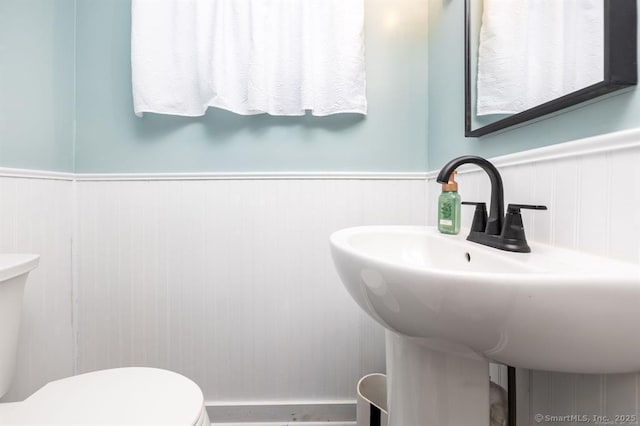 5 Lake Pt, Haddam, CT 06441 - half bathroom featuring wainscoting