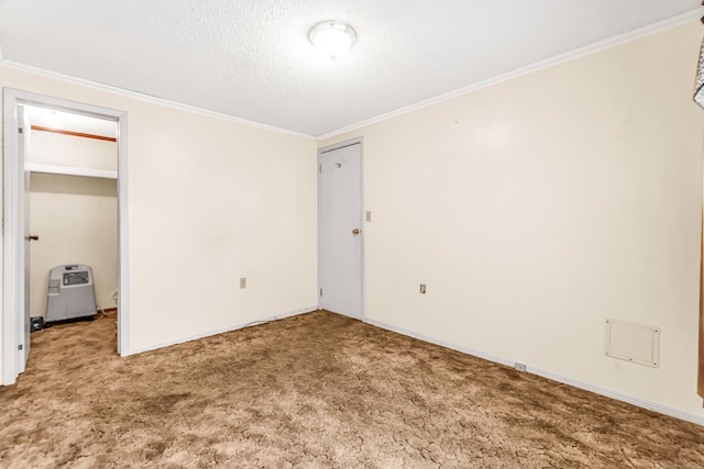105 Woodland Park, Shelton, CT 06484 - carpeted spare room featuring crown molding and a textured ceiling