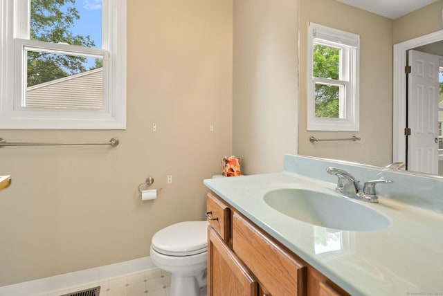 671 Ledgeview Ct Unit 671, Southington, CT 06489 - half bathroom featuring vanity and baseboards