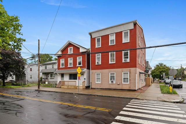 83 James St, New Haven, CT 06513 - view of front of home