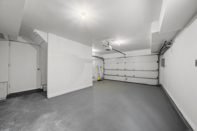 440 Lakeview Dr, Suffield, CT 06093 - garage featuring a garage door opener