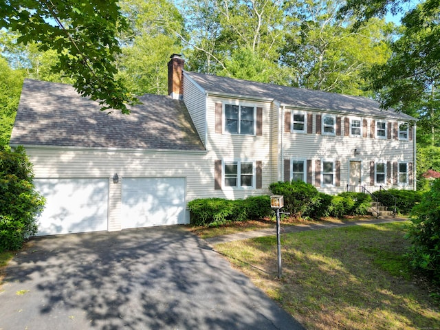 22 Trumbull Rd, Waterford, CT 06385 - photo 1