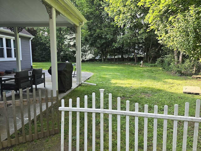 156 Killian Ave, Trumbull, CT 06611 - view of fenced yard