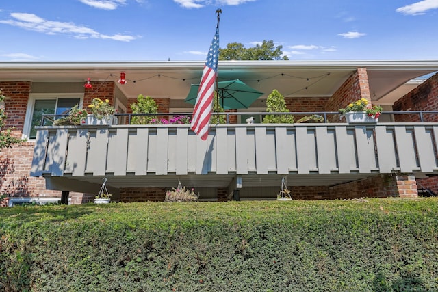 195 Southport Woods Dr Unit 195, Fairfield, CT 06890 - view of front facade with brick siding