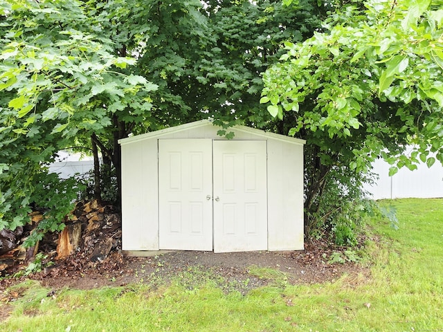 23 Teach St, Enfield, CT 06082 - view of shed