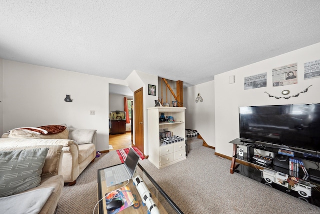 136 Reynolds Bridge Rd, Thomaston, CT 06787 - carpeted living area with a textured ceiling and baseboards