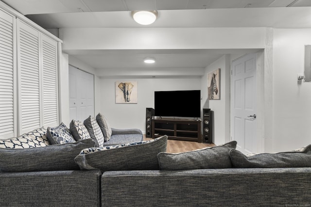 32 Glenview Dr Unit 32, Cromwell, CT 06416 - living room with wood finished floors