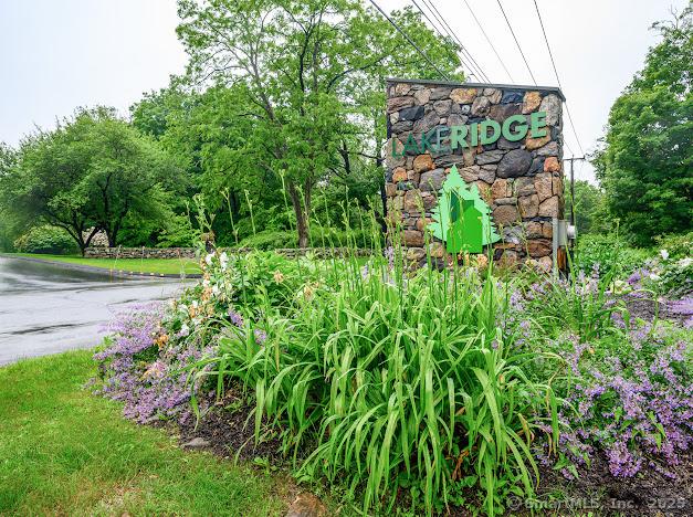 172 Old Farms Rd Unit 172, Torrington, CT 06790 - exterior view
