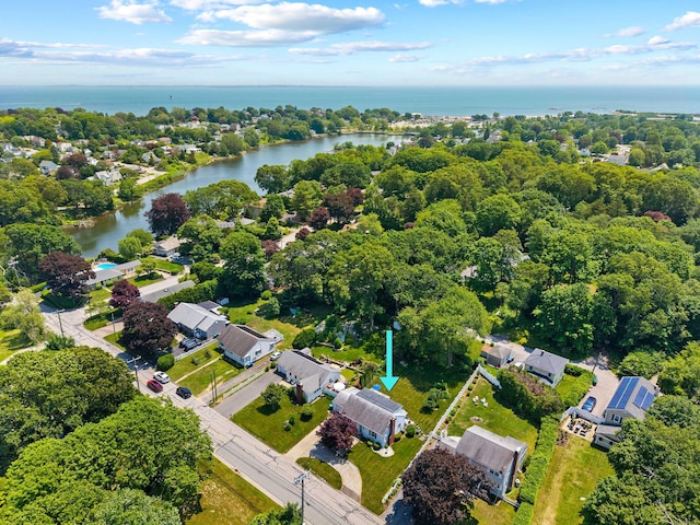 376 Glenwood Avenue Extension, Waterford, CT 06385 - aerial perspective of suburban area with a large body of water