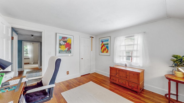 166 Catherine St, Hartford, CT 06106 - office area with wood finished floors and baseboards