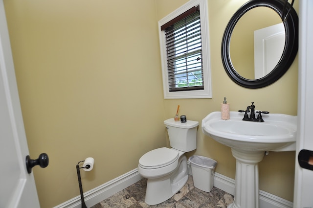 1 Leghorn Ln, Cromwell, CT 06416 - bathroom featuring baseboards and toilet