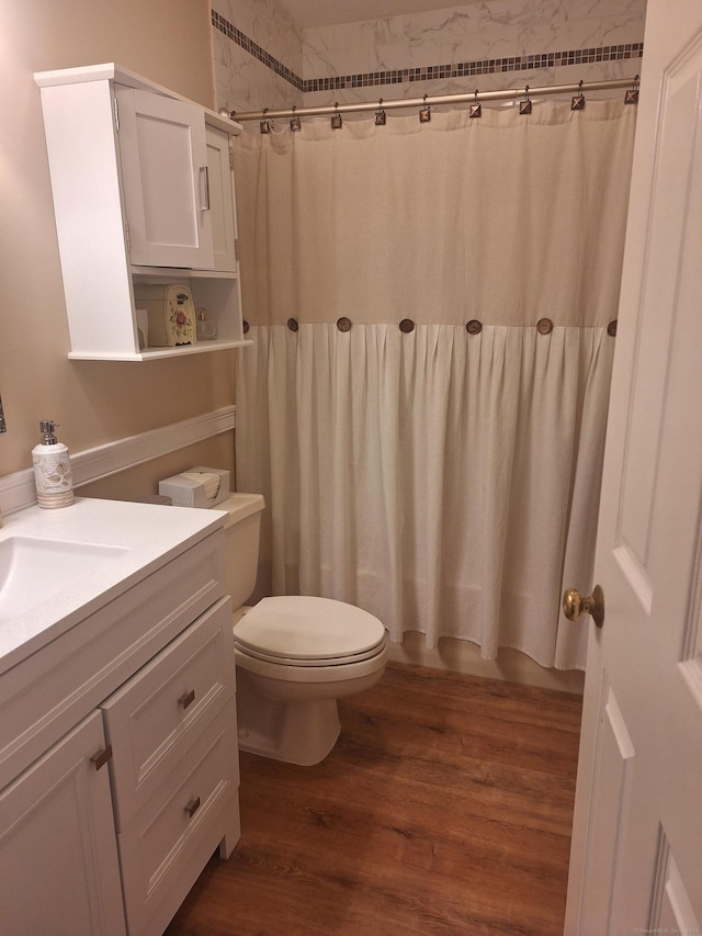 67 Fox Hollow Dr Unit 67, Windsor Locks, CT 06096 - full bathroom featuring wood finished floors, vanity, and a shower with shower curtain