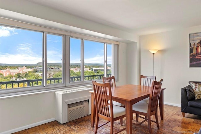 100 York St Unit 11B, New Haven, CT 06511 - dining room with baseboards
