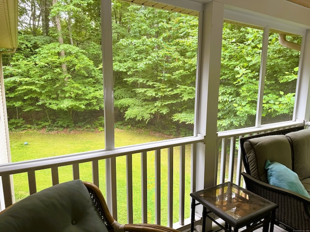 24 Alger Rd, East Haddam, CT 06423 - view of sunroom / solarium