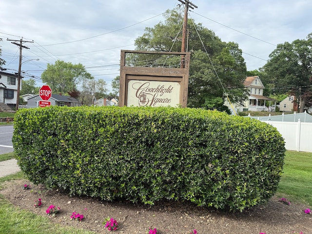 333 Vincellette St Unit 109, Bridgeport, CT 06606 - view of community / neighborhood sign