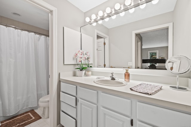 17 Font Hill Park Unit 17, Bloomfield, CT 06002 - bathroom featuring vanity, tile patterned flooring, and curtained shower