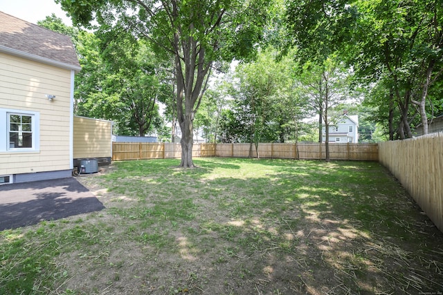 30 Ward Pl, West Haven, CT 06516 - view of fenced backyard