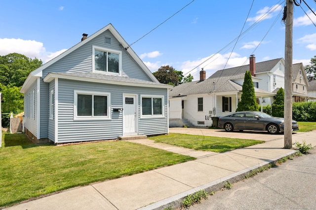 89 Geer Ave, Norwich, CT 06360 - bungalow with entry steps and a front yard