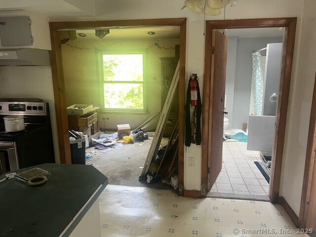 51 N Cliff St, Norwich, CT 06360 - view of misc room