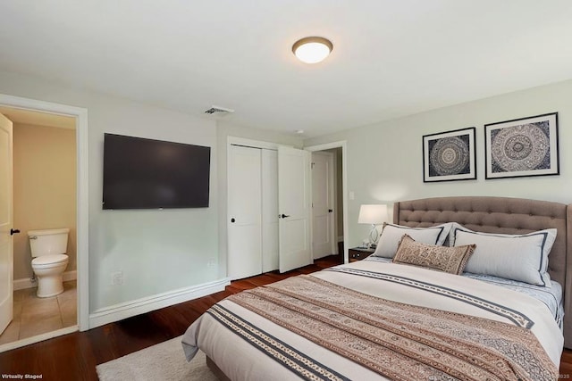3743 Park Ave, Fairfield, CT 06825 - bedroom with wood finished floors, a closet, and ensuite bathroom