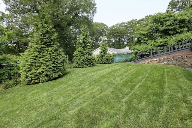 3743 Park Ave, Fairfield, CT 06825 - view of yard