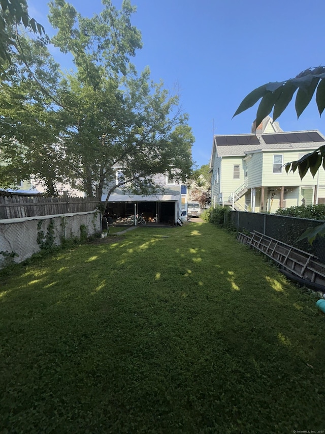 595 William St, Bridgeport, CT 06608 - view of fenced backyard