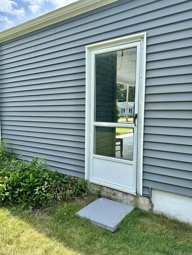 462 Halfway House Rd, Windsor Locks, CT 06096 - view of exterior entry