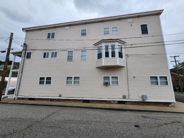18 Hunters Ave, Norwich, CT 06380 - rear view of house