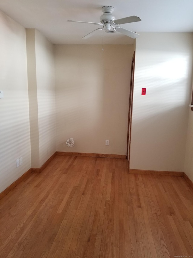 18 Hunters Ave, Norwich, CT 06380 - unfurnished room featuring light wood finished floors and a ceiling fan