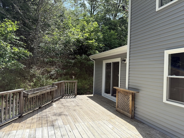 394 Merrow Rd, Coventry, CT 06238 - view of wooden deck