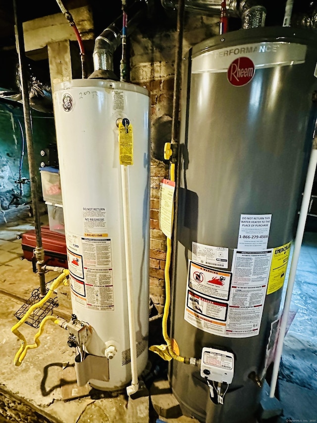 182 Oak St, Waterbury, CT 06704 - utilities with gas water heater