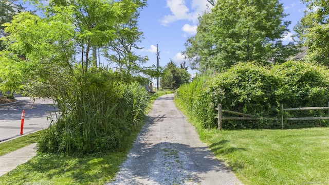 1410 S Pine Creek Rd, Fairfield, CT 06824 - view of dirt / gravel road