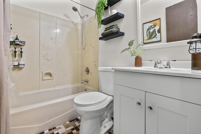8 Carlisle Ct Unit 8, Brookfield, CT 06804 - full bathroom featuring shower / tub combo and vanity