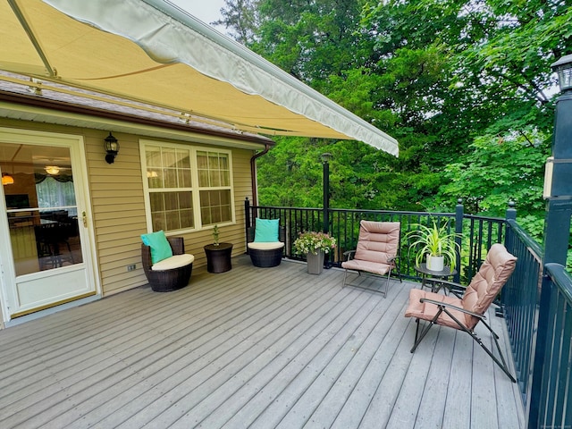 168 Cooper Ln, Hamden, CT 06514 - view of wooden deck