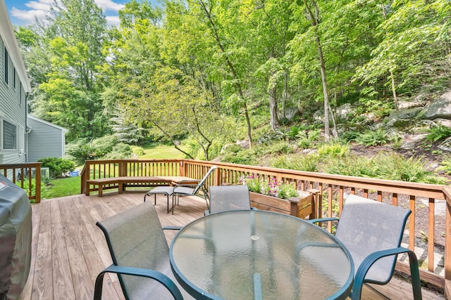 431 Fan Hill Rd, Monroe, CT 06468 - deck with outdoor dining space