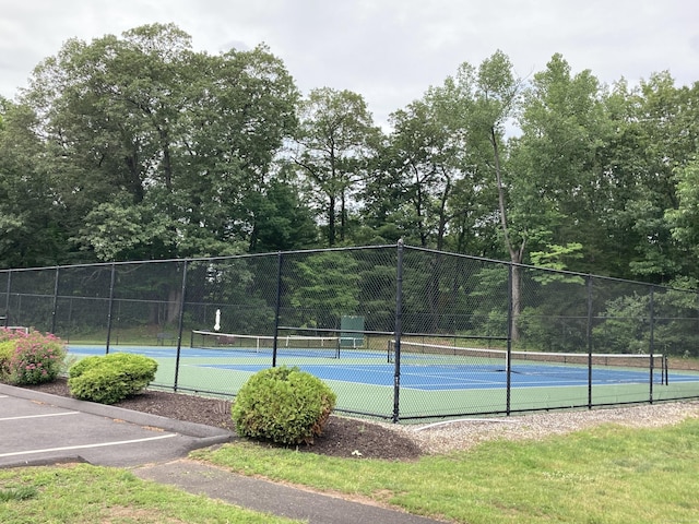 611 Overlook Path Unit 611, Southington, CT 06489 - view of tennis court