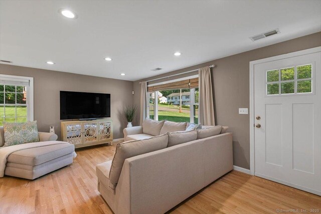 2 Sunwoods Cir, Hamden, CT 06518 - living area featuring healthy amount of natural light, light wood finished floors, and recessed lighting