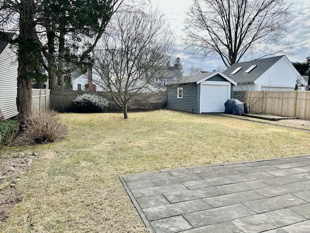 111 Spring Garden St, Hamden, CT 06517 - fenced backyard with an outdoor structure
