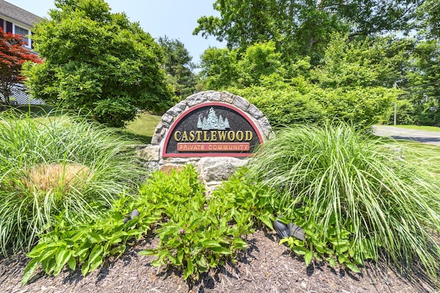 7 Castlewood Dr Unit 7, Monroe, CT 06468 - view of community / neighborhood sign